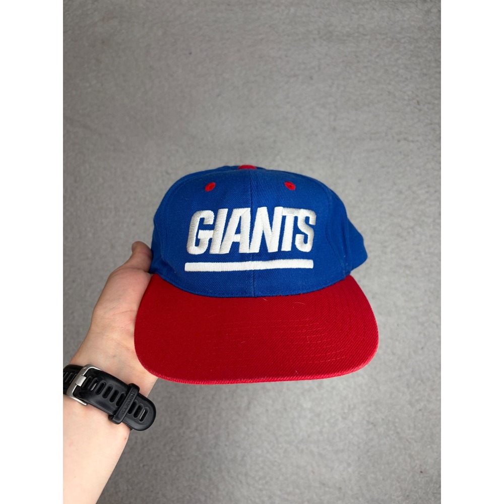 Vintage New York Giants Snapback Hat NFL Blue Red Two Tone GIANTS Embroidered